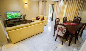Residence Le Bonheur - 2 Bed Apartment by Douala Mall/Airport